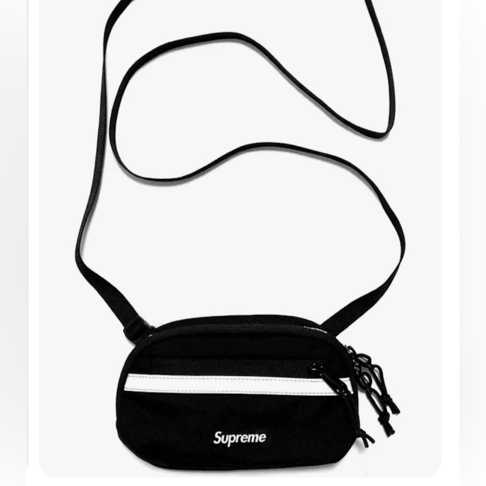 SUPREME 🆕🔥 Mini Side Bag, Color ⚫️